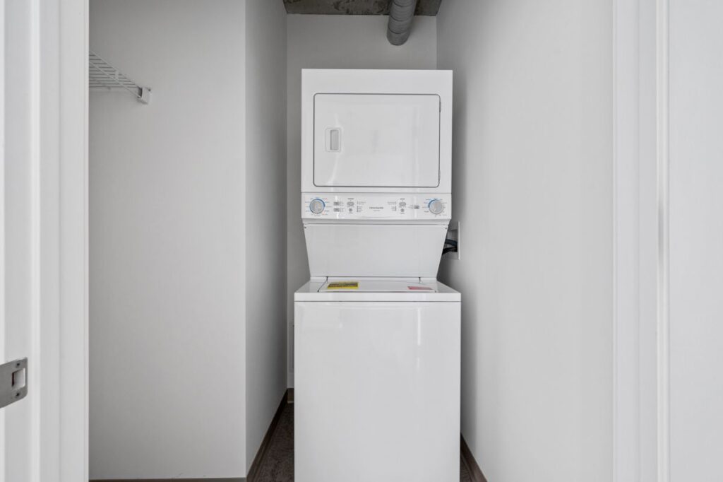 in unit laundry apartments for rent chicago il